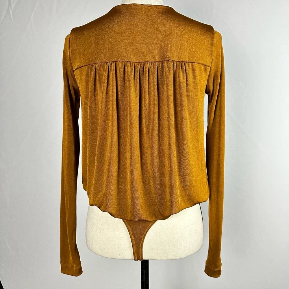 FREE PEOPLE Intimately X Revolve Turnt Bodysuit in honey ginger - size small